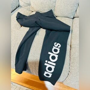 Adidas women legging pant medium